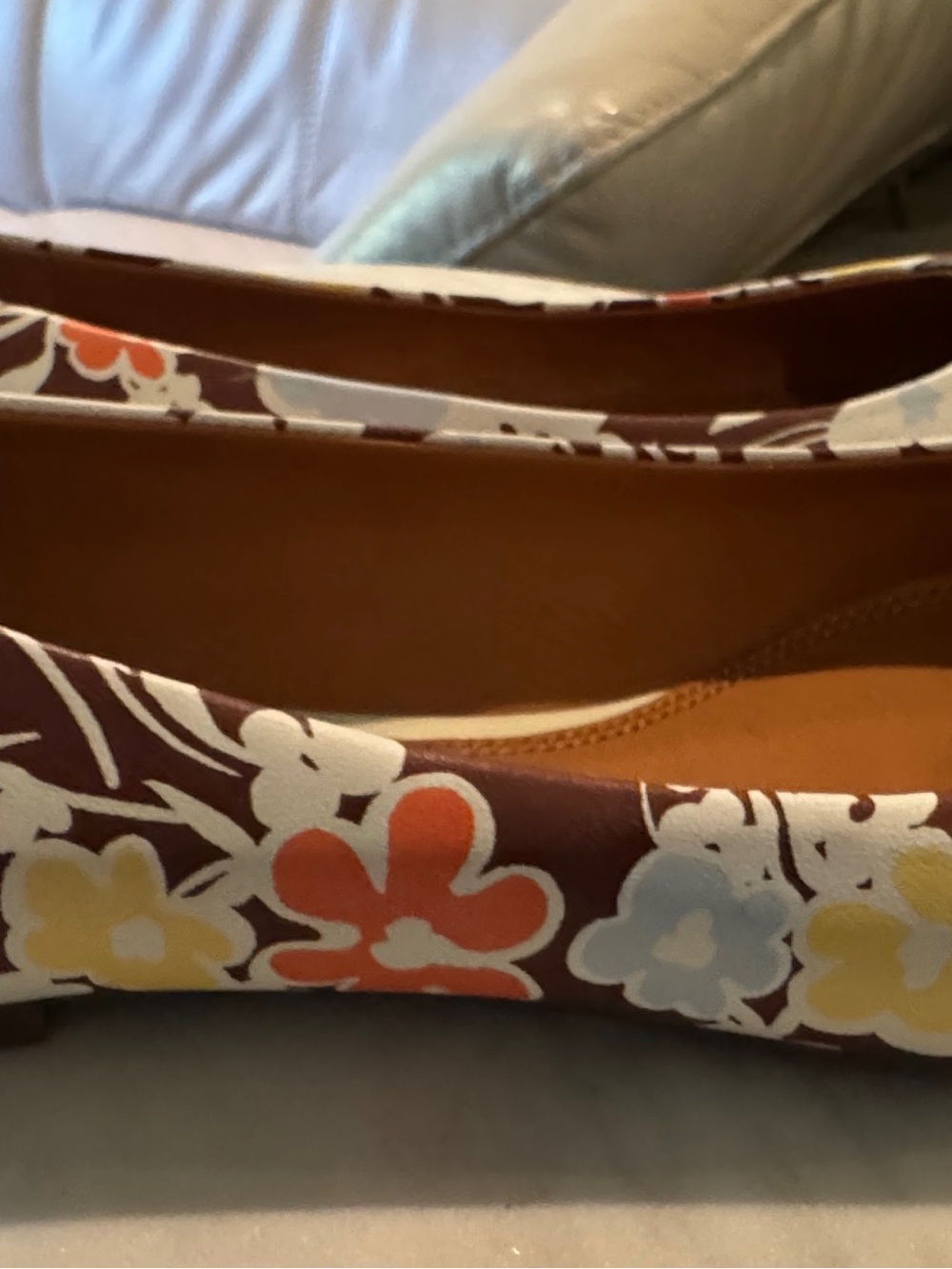 Tory Burch Chelsea Cap-Toe Ballet Flats in a floral "Reverie" sz 7.5 - Picture 5 of 7